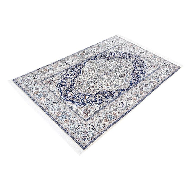 Nain 6LA Rug, 2000s For Sale - Image 10 of 11