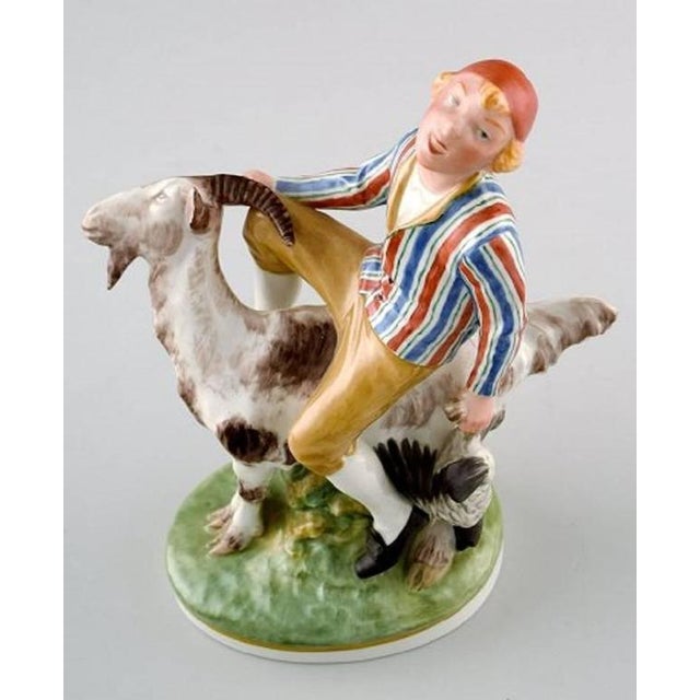 Porcelain Figure Clumsy Hans from Royal Copenhagen, 20th Century For Sale - Image 3 of 7