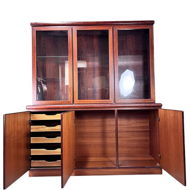 1970s Vintage Rasmus Danish Lighted Rosewood China Cabinet For Sale - Image 5 of 12