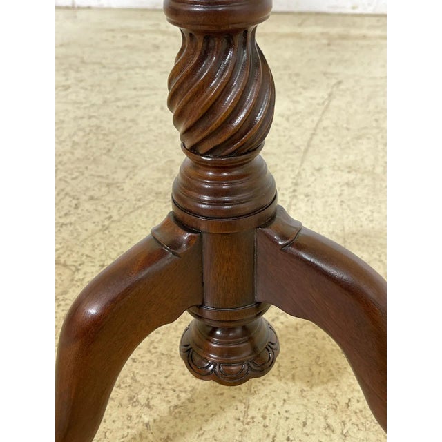 Henkel Harris Henkel Harris Historic Salem Model 5611 Mahogany Occasional Table For Sale - Image 4 of 8