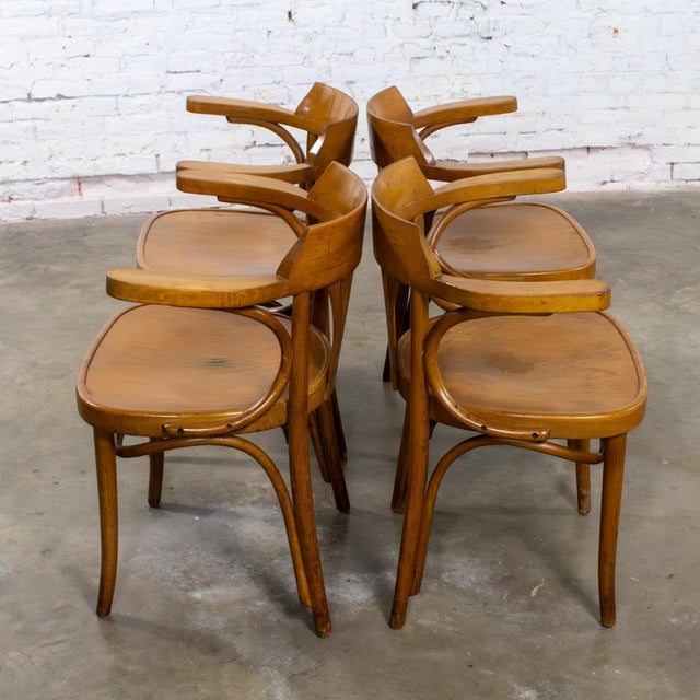 Wood Late 19th Century Bauhaus Beech Bentwood Thonet Style Fan Back Captains Armchairs Set of 4 For Sale - Image 7 of 18