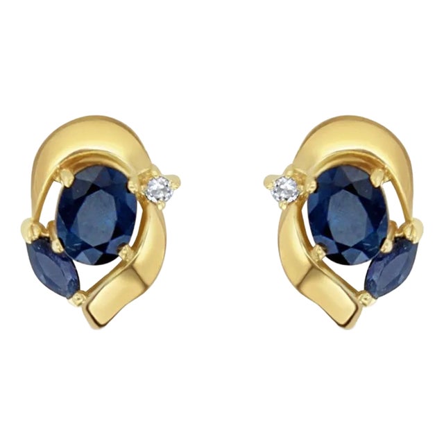 Oval Sapphire Studs with Diamond Accents 14k Yellow Gold, 2 Pieces For Sale