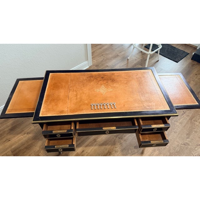 Italian Double Sided Late 19th Century Leather Top English/Italian Desk 5 Drawer / Extendable Top For Sale - Image 3 of 18