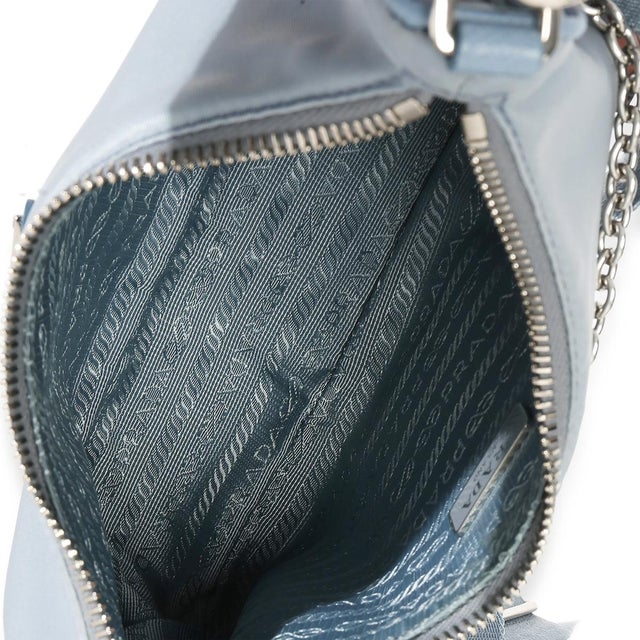 Blue Nylon Saffiano Leather Re-Edition 2005 For Sale - Image 9 of 9