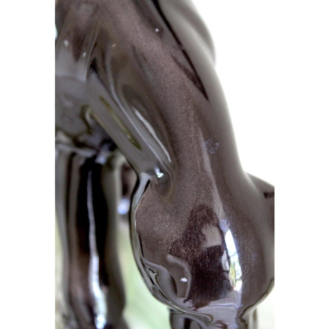 Ceramic 1950s Mid-Century Modern Black Panther Ceramic Sculpture – Glossy Art Pottery Jaguar on Rock Base For Sale - Image 7 of 10