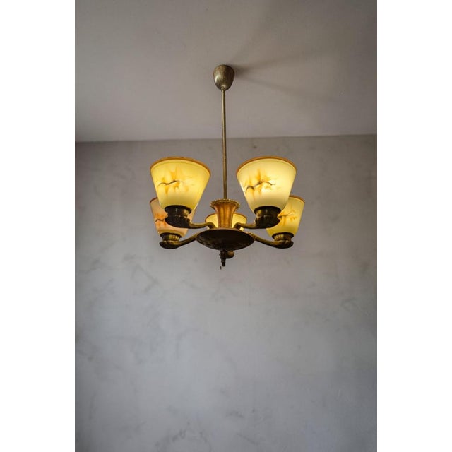 Vintage Design Designed by Paavo Tynell, the 1376 pendant lamp from the 1930s- 1950s embodies the designer's timeless...