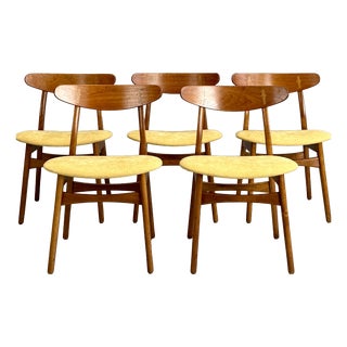 CH30 Chairs by Hans J. Wegner for Carl Hansen & Son, 1960s, Set of 5 For Sale