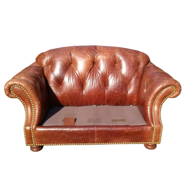 Elevate Your Living Space With the Timeless Elegance of This Thomasville Chesterfield Leather Sofa and Matching Ottoman. For Sale In Raleigh - Image 6 of 9