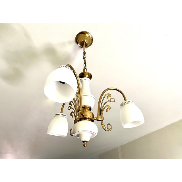1970s Art Nouveau Style Porcelain Chandelier with Gilded Brass, 1970s For Sale - Image 5 of 10
