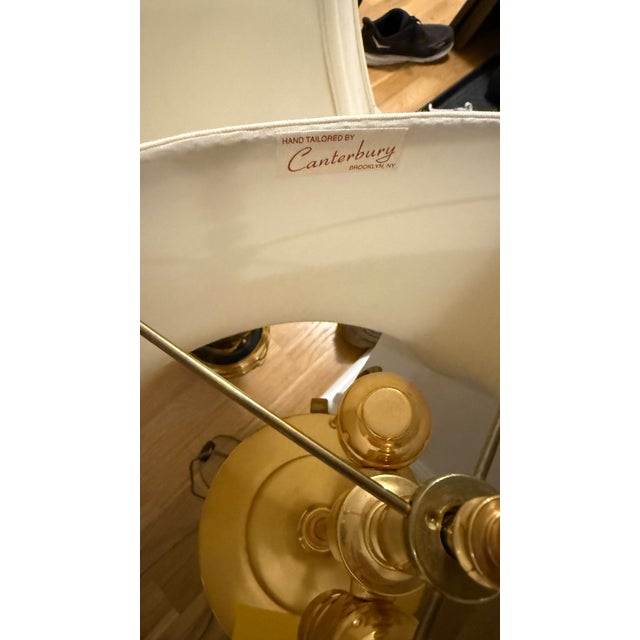 Late 20th Century Vintage Chinoiserie Hand-Painted Porcelain Urn Table Lamps (Pair) For Sale - Image 5 of 6