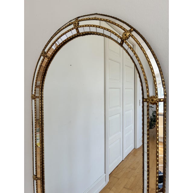 Large Vintage Spanish Venetian-Style Wall Mirror, Brass, 1980s Hollywood Regency For Sale - Image 4 of 12