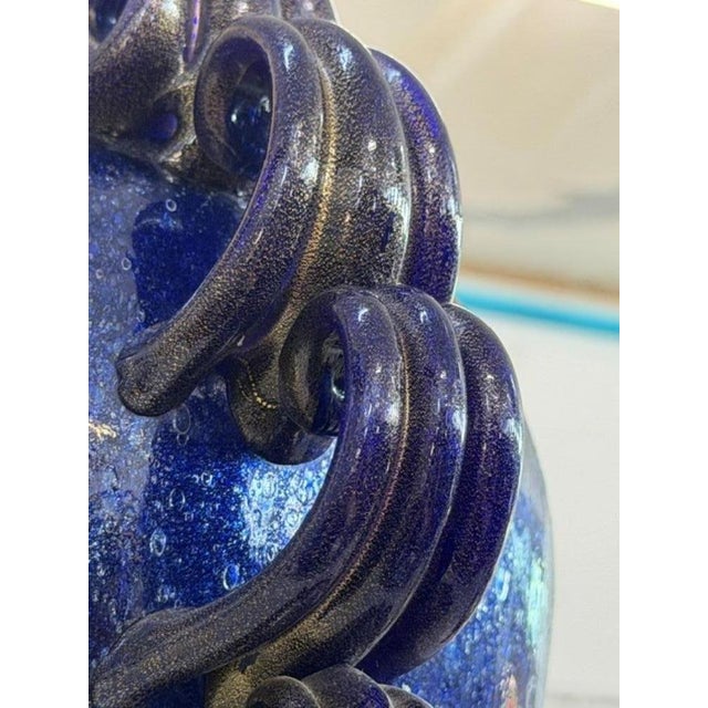 Blue Amphora Vase with Lid in Pulegoso Glass by Napoleone Martinuzzi, 1920s For Sale - Image 8 of 10