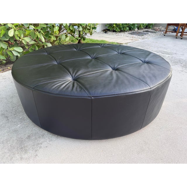 Poltrana Frau Poltrona Frau Cubo D120 Black Pelle Leather Round Ottoman on Casters For Sale - Image 4 of 12