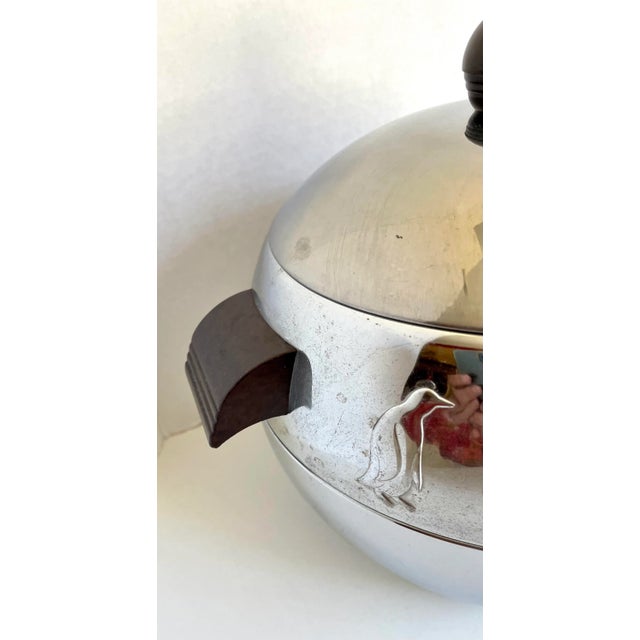 West Bend Mid 20th Century Mid-Century Modern West Bend Penguin Hot/Cold Lidded Server For Sale - Image 4 of 9