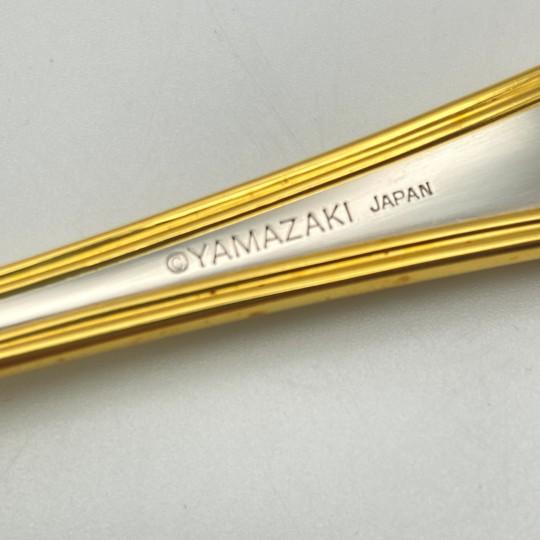 Service for 16! Yamazaki "Tasha" Gold Accent Stainless Luxury Flatware (80-Pieces / 16 Place Settings) Late 20th Century For Sale - Image 17 of 18