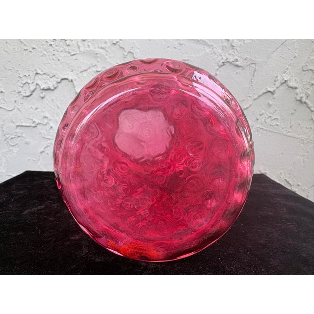 Vintage Fenton Cranberry Pinch Coin Dot Overlay Art Glass Vase With Ruffled Rim – 8.25” For Sale - Image 10 of 11