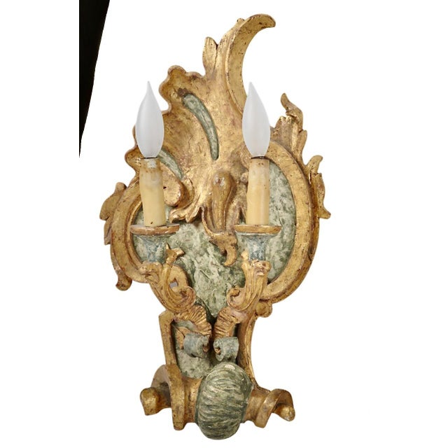 French Pair 18th Century Italian Giltwood Sconces For Sale - Image 3 of 11