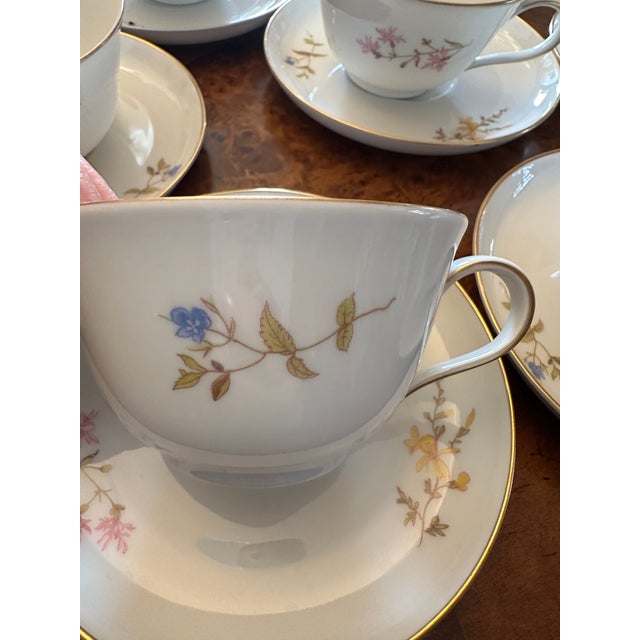 1950s 1950s Rosenthal Selb Germany Tea Cup and Saucer "Helena" Pattern - Set for 6 For Sale - Image 5 of 18