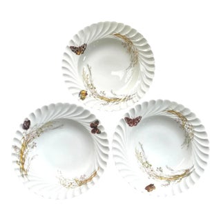 Late 19th Century Limoges Haviland & Co. Meadow Visitor Butterfly Porcelain Bowls (Set of 3) - Stamped For Sale