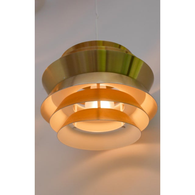 Brass Colored Metal Pendant Trava Lamps by Carl Thore, Sweden from Granhaga Metallindustri, 1960s, Set of 2 For Sale - Image 4 of 14