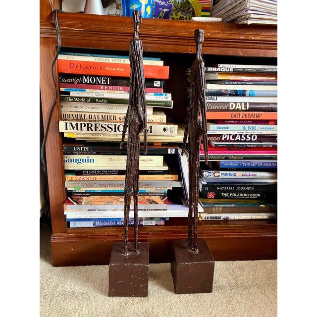Alberto Giacometti Vintage Abstract Brutalist Sculptural Figures in the Manner of Alberto Giacometti - Set of 2 For Sale - Image 4 of 8
