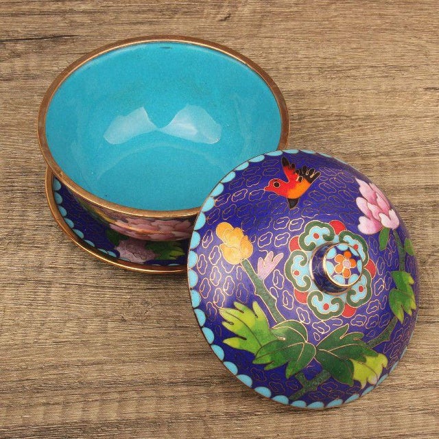 Blue Vintage Cloisonné Enamel Lidded Bowls With Saucers – Floral & Bird Motif - Set of 4 For Sale - Image 8 of 18