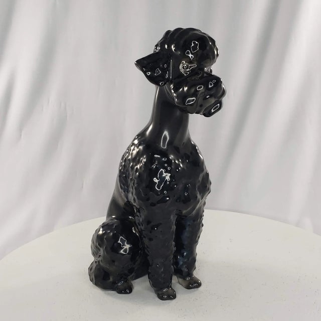Black Mid 20th Century Hutschenreuther Black Poodle Figurine Sitting Hans Achtziger Germany Vintage For Sale - Image 8 of 12