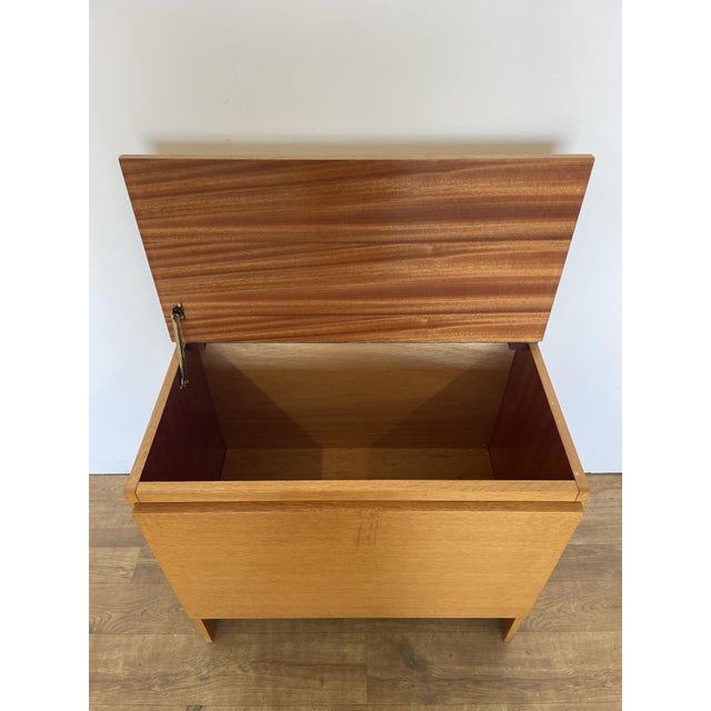 Mid-Century British Teak Blanket Box from Meredew, 1960s For Sale - Image 9 of 11