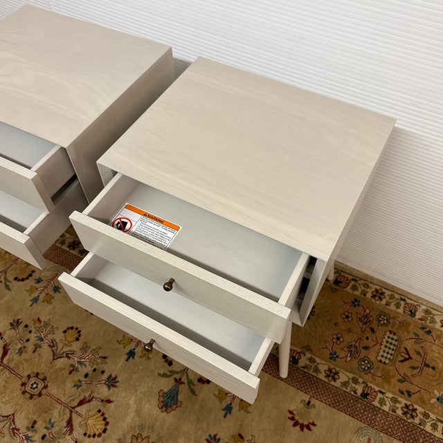 2020s Williams-Sonoma Mid Century Pebble Nightstands, Pair For Sale - Image 5 of 12