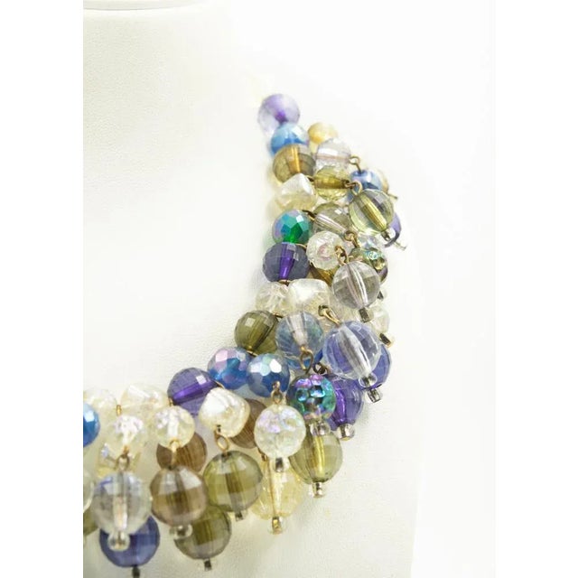 Mid-Century Modern Vintage 1950s Dangling Colorful Faceted Bead Bib Choker Necklace For Sale - Image 3 of 7