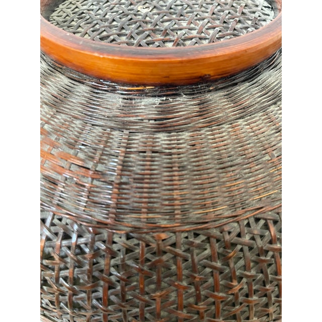 Vintage 2 Shanghai Handicrafts Bamboo Woven Round Storage Baskets W/ Lids 9.5 & 7.5”h For Sale In San Francisco - Image 6 of 10