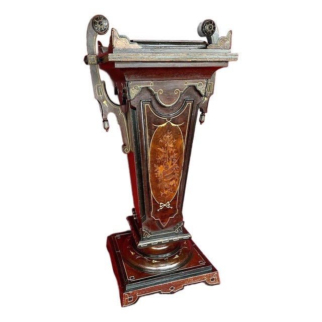 ANTIQUE VICTORIAN RENAISSANCE REVIVAL AESTHETIC Style Ornate Walnut Pedestal For Sale