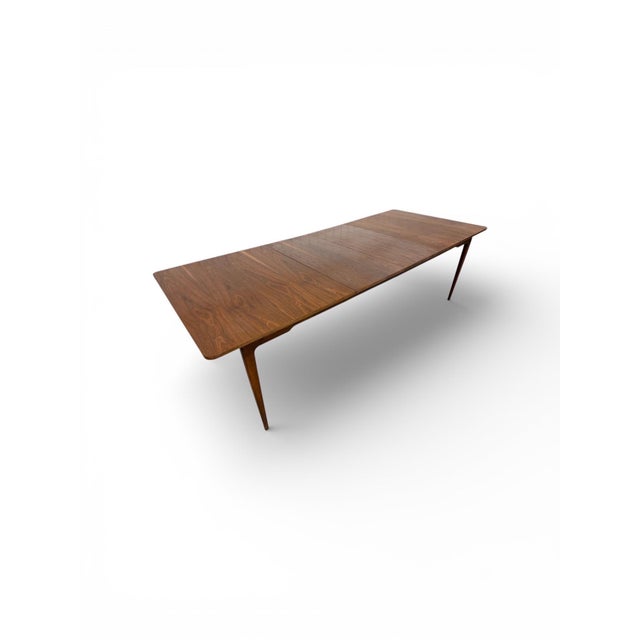 Mid-Century Modern Young Manufacturing Walnut Dining Table For Sale In Philadelphia - Image 6 of 8
