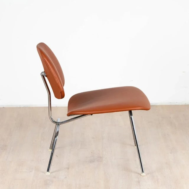 Leather Chair LCM from Ray and Charles Eames, 1960s For Sale - Image 6 of 7