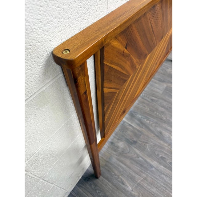 Early 21st Century Modern King Size Solid Acacia Geometric Chevron Pattern Headboard For Sale - Image 5 of 10