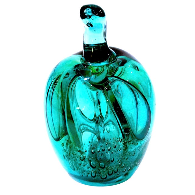 1980s Blown Art Glass Apple Paperweight Circa 1981 by Buzz Williams, Portland For Sale - Image 5 of 10