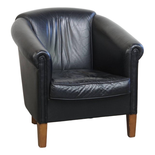 English Black Cowhide Leather Club Chair For Sale