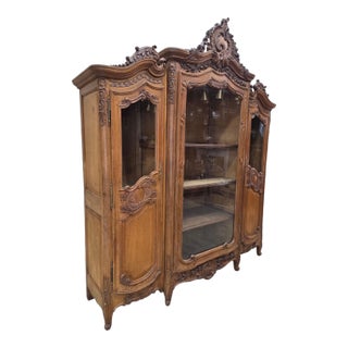Antique French Louis XV Style Hand-Carved Walnut Vitrine Bookcase For Sale