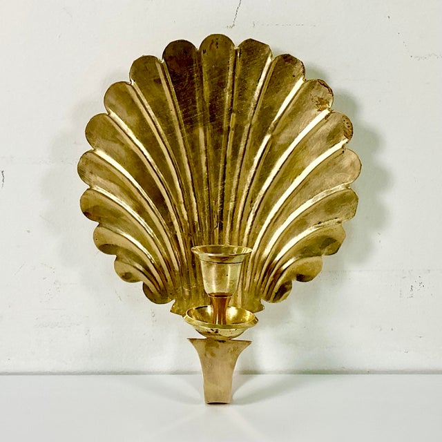 Hollywood Regency 1960s Vintage Coastal Hollywood Regency Boho Chic Brass Fan Shell Candle Holder Wall Sconce For Sale - Image 3 of 10