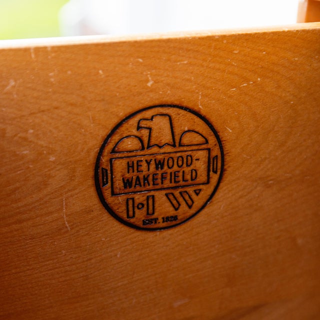 1950s Heywood-Wakefield "Kohinoor" Dresser & Hutch Set in Champagne For Sale - Image 13 of 16