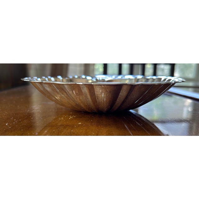 English Vintage Silver-Plate Scallop Shell Dish For Sale - Image 3 of 4