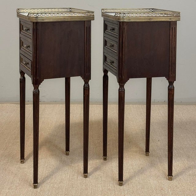 Pair Mid-Century Louis XVI Mahogany End Tables With Carrara Marble For Sale - Image 9 of 16
