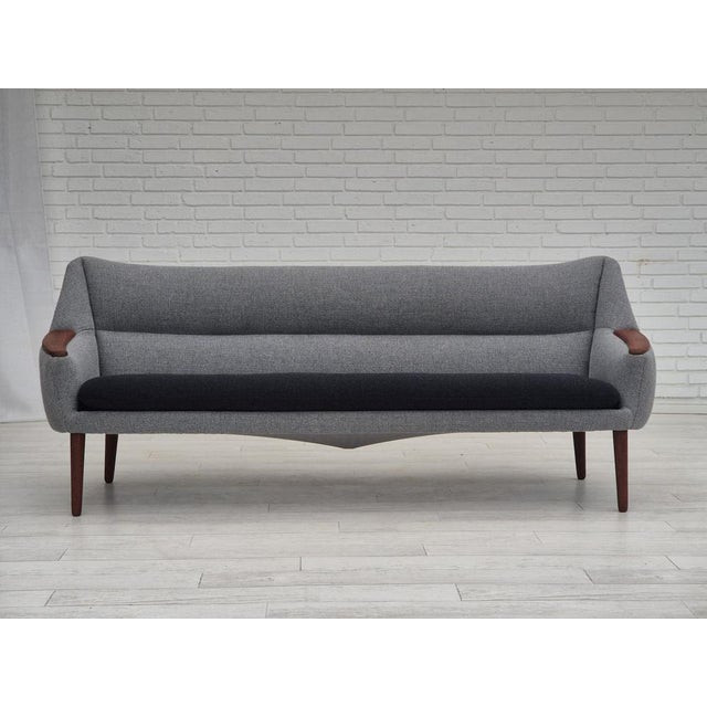 Kurt Østervig Danish Model 58 Sofa in Wool and Teak by Kurt Østervig, 1960s For Sale - Image 4 of 18