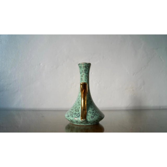 Pottery Craft USA 1950’s Mid-Century Modern Small Ceramic & 22k Gold Vase For Sale - Image 4 of 11