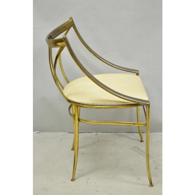 Vintage Italian Hollywood Regency Sculptural Brass Chiavari Style Accent Chair For Sale - Image 4 of 17