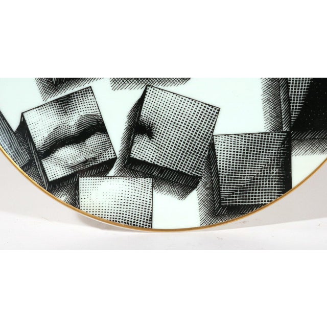 Piero Fornasetti Rosenthal Porcelain Plate, Temi E Variazioni, Motiv 33, With Original Box For Sale - Image 9 of 12