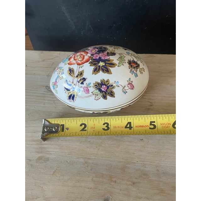 1930s Vintage Mason’s Ironstone Chinoise Egg Trinket Dish For Sale - Image 5 of 9