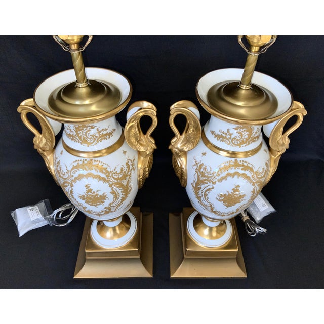 Pair of Paris Porcelain Gilt Napoleon Empire Swan Handled Urn Lamps, Mid to Late 19th Century For Sale - Image 9 of 12