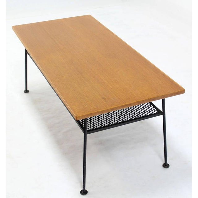 Mid-Century Modern Mid-Century Modern Rectangle Coffee Table by Freda Diamond Mesh Shelf Wire Legs For Sale - Image 3 of 8