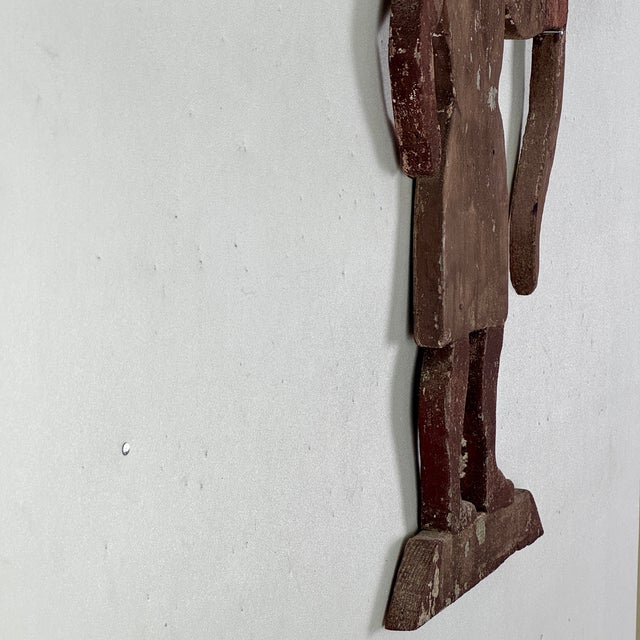 Epic 19th Century Indian Chief Trade Sign, Carved Wood in Painted Salmon Color For Sale - Image 12 of 14